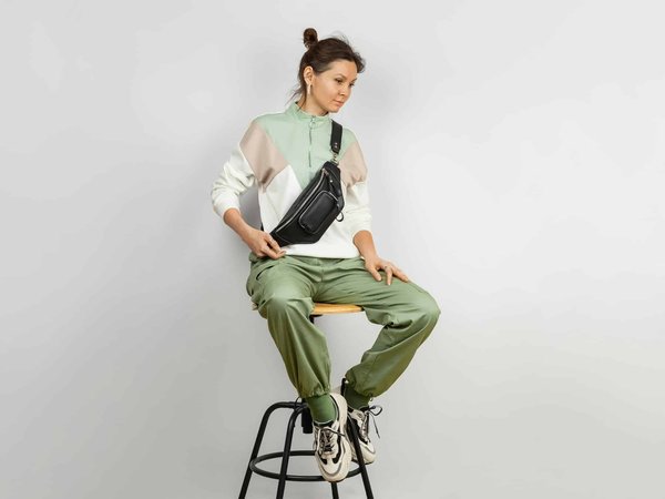 Sac banane : l'accessoire tendance de 2024